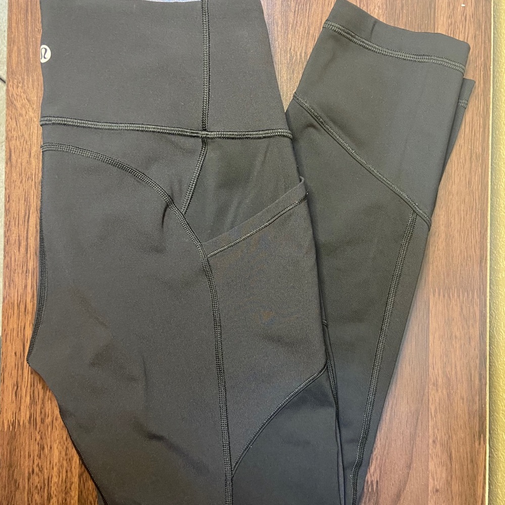 Lululemon all the right places legging sz 8